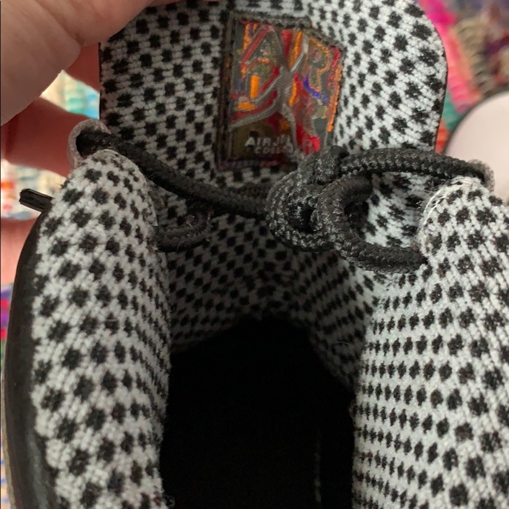 Retro Jordan’s - Picture 2 of 7